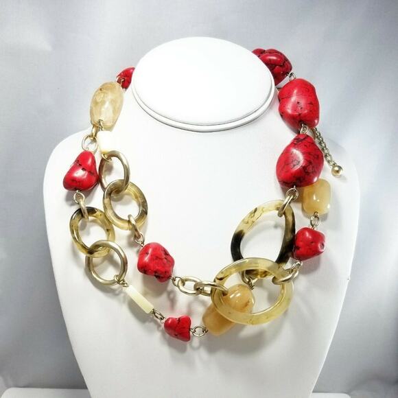 Chico's Red Gemstone Gold Tone Metal Chain Lucite Rings Necklace or Belt, 43 In - Picture 2 of 8